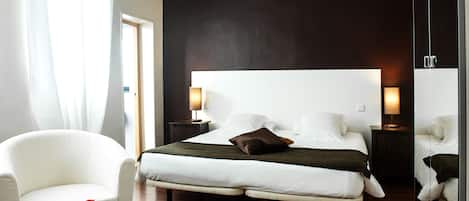 Superior Room | Select Comfort beds, iron/ironing board, free WiFi, bed sheets