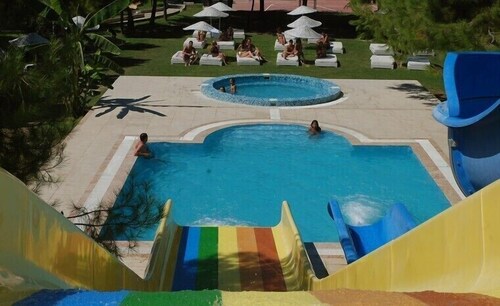 Flora Suites Hotel - All Inclusive