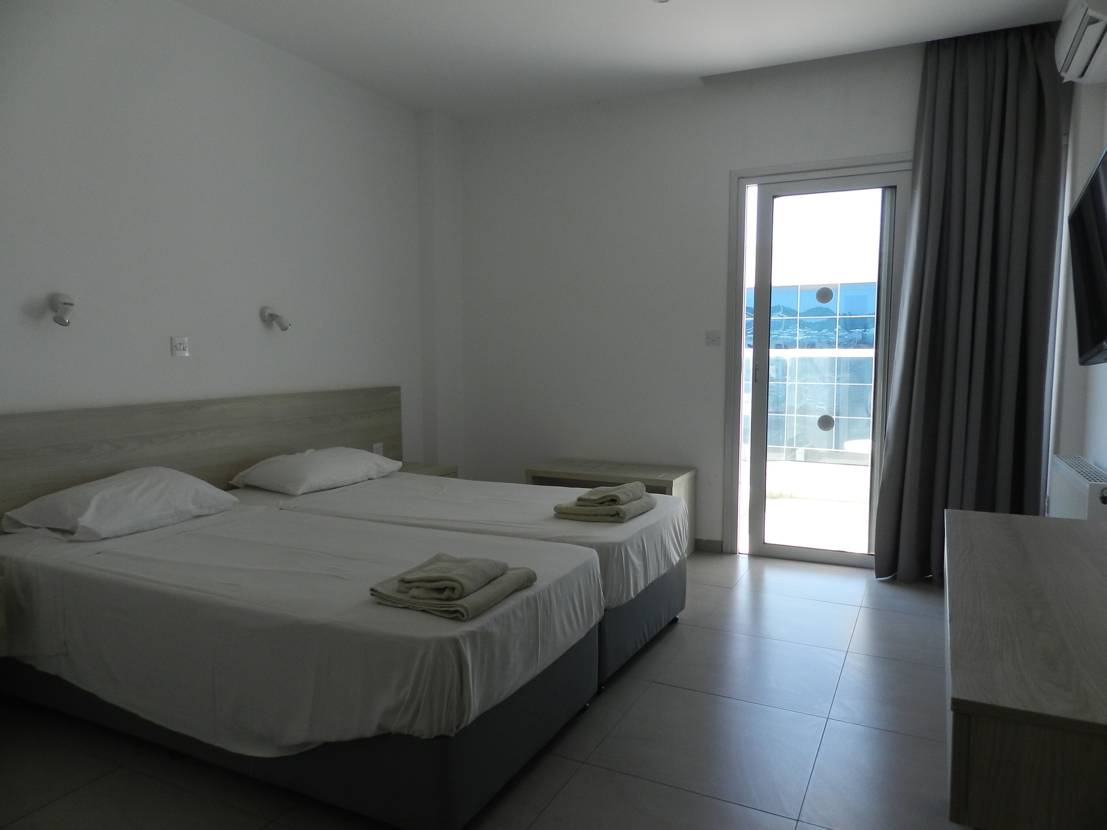 In-room safe, iron/ironing board, rollaway beds, free WiFi