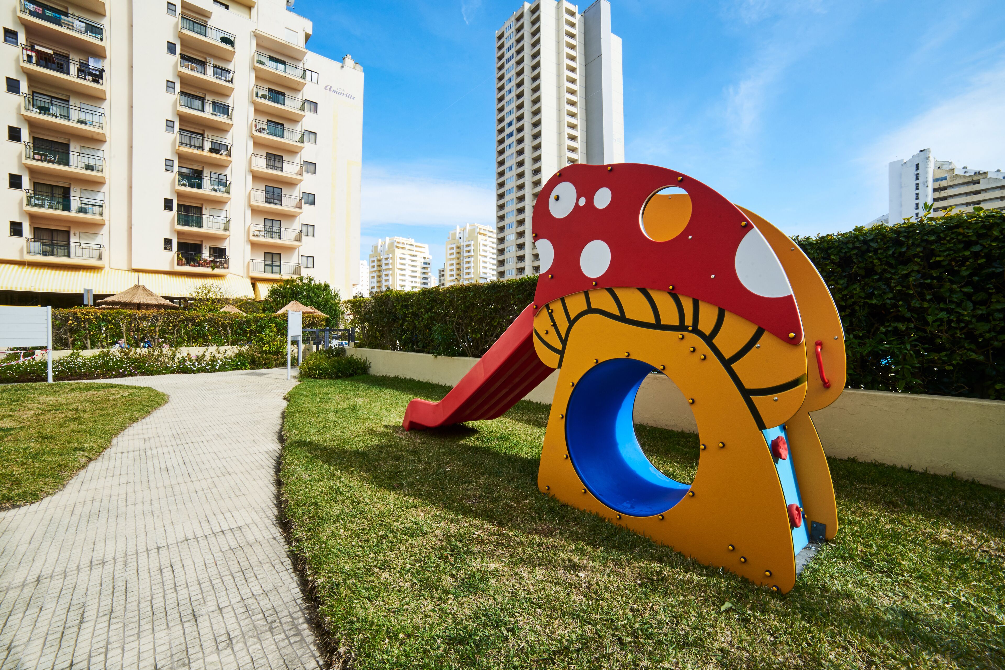 Utendørs lekeområde for barn