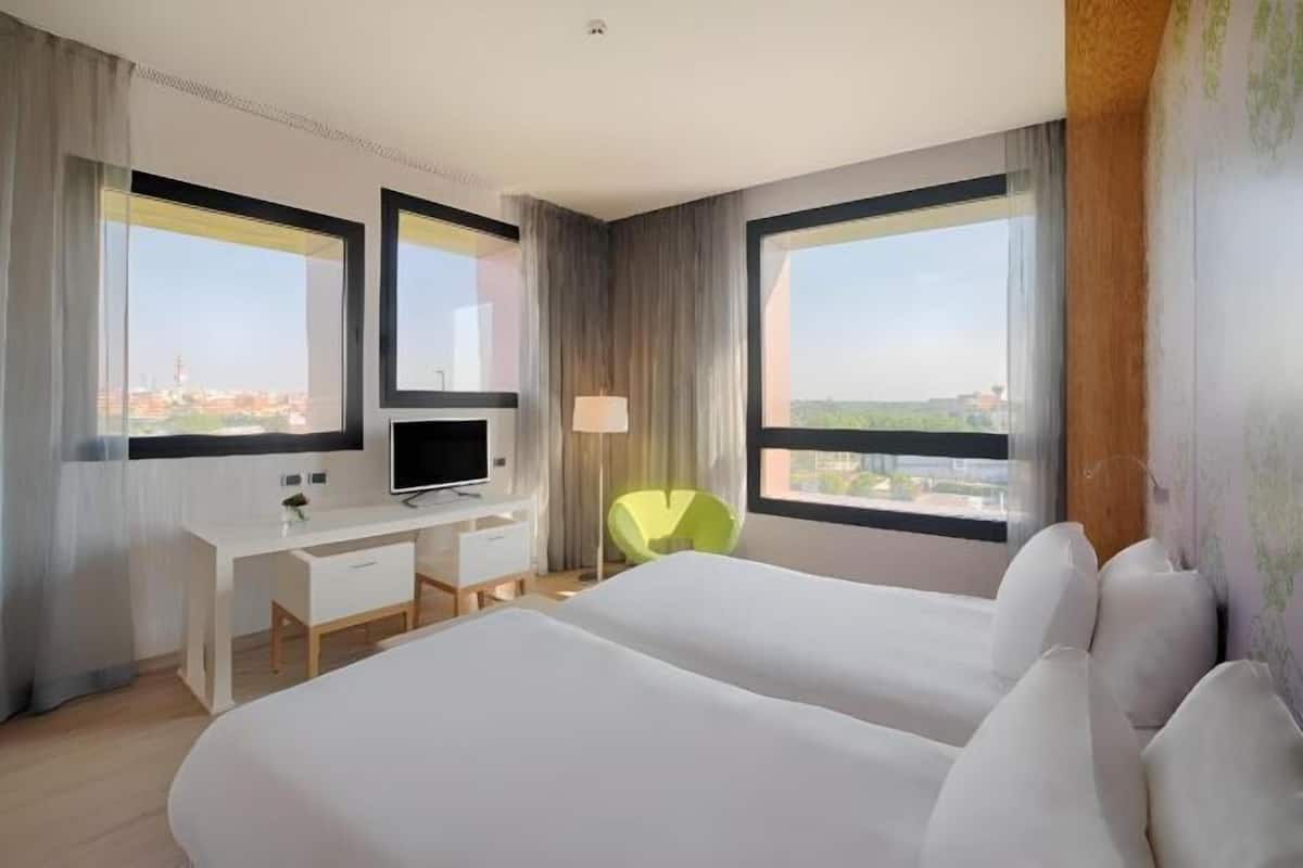 Down duvets, minibar, in-room safe, desk