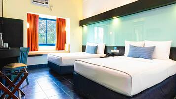 Room, 2 Queen Beds, Non Smoking, Garden View | Desk, cribs (free), WiFi (free), bed sheets