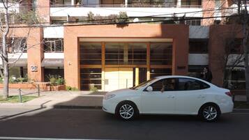 Depan hartanah