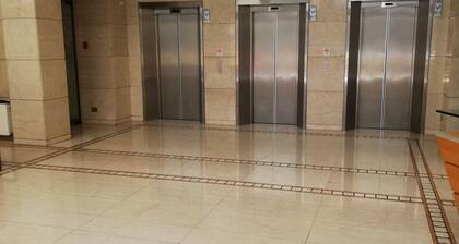 At Home Roger de Flor