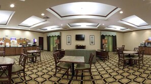 Sudah termasuk sarapan ala kontinental setiap hari