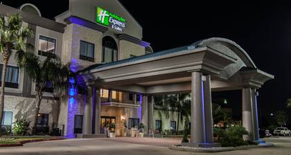 Holiday Inn Express Hotel & Suites Houston-Alvin by IHG