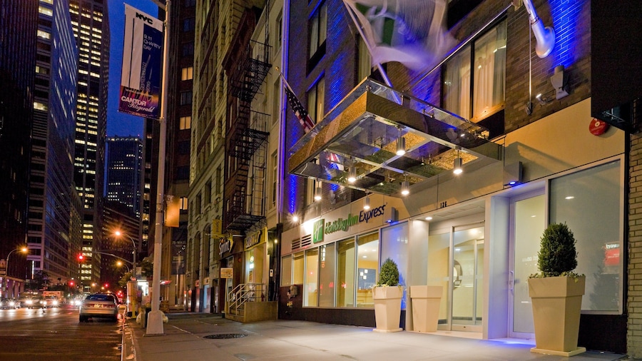 Holiday Inn Express New York City- Wall Street by IHG