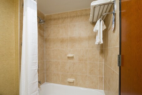 Holiday Inn Express New York City Wall Street, an IHG Hotel - Image 5