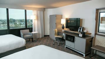 In-room safe, desk, laptop workspace, blackout curtains