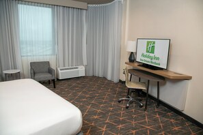 Suite, 1 King Bed - Holiday Inn New Orleans West Bank Tower by IHG (Gretna)