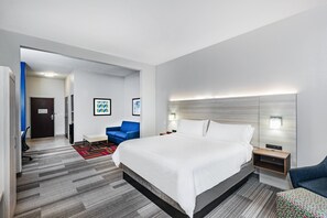 Premium bedding, down comforters, pillowtop beds, in-room safe - Holiday Inn Express Hotel & Suites VIDOR SOUTH by IHG (Vidor)