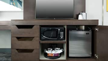 Desk, iron/ironing board, free cribs/infant beds, free rollaway beds