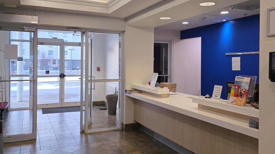 Super 8 by Wyndham Estevan