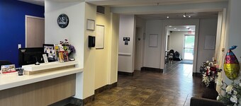 Aurora Inn Estevan