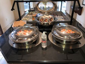 Frokostbuffé er inkludert hver dag