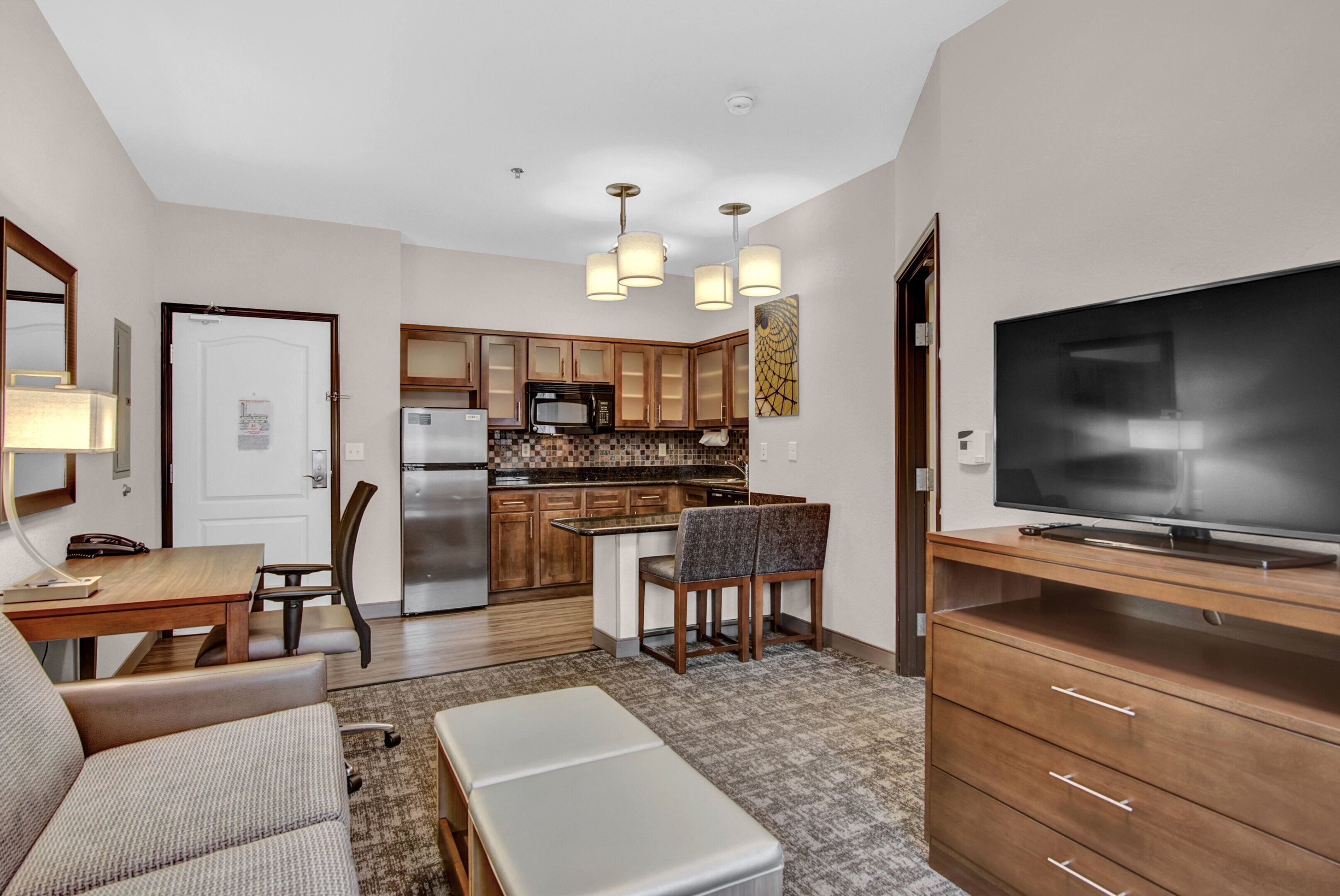 Photo - Staybridge Suites Salt Lake-West Valley City by IHG