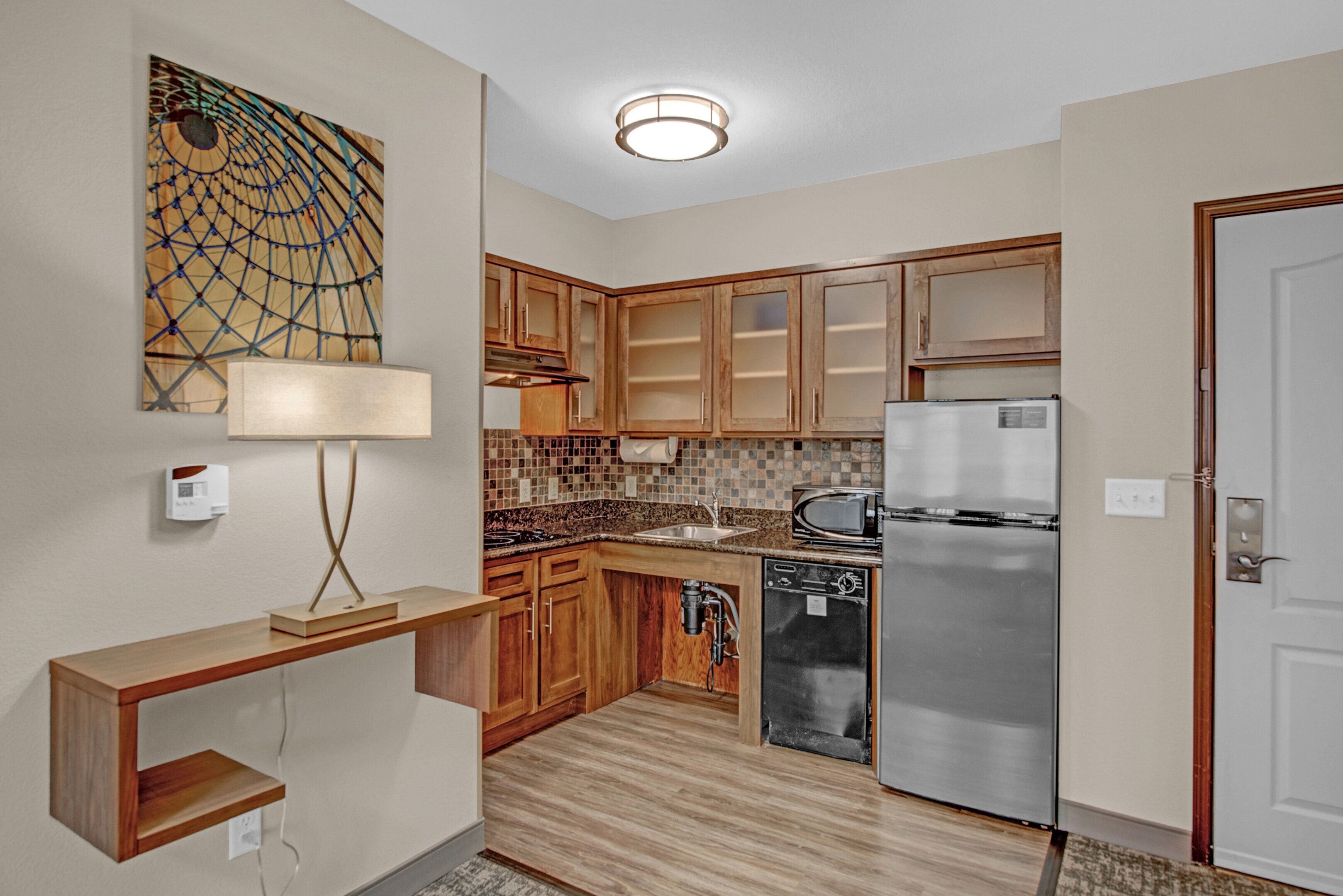 1 bedroom, premium bedding, pillow-top beds, desk