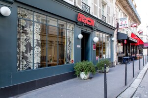 Voorkant van accommodatie