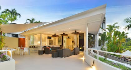 Club Tropical Resort Port Douglas