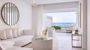 Villa Luxe Yali, Seafront Prive Pool