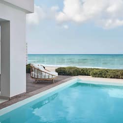 Villa Luxe Yali, Seafront Prive Pool | 私人游泳池