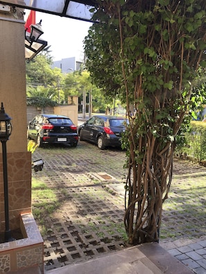 Free self-parking