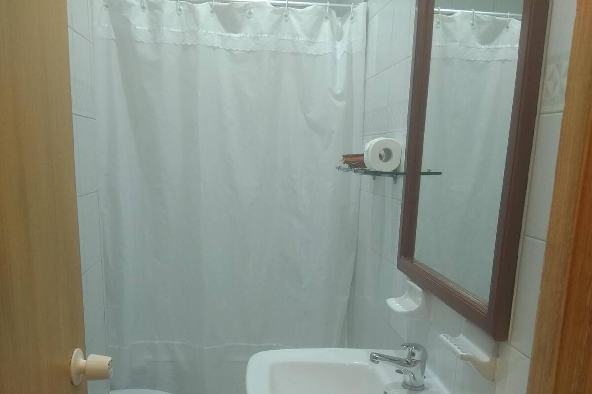 Bathroom | Bathtub, free toiletries, hair dryer, towels