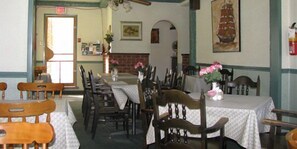 Breakfast area - Meaford Inn (Meaford)