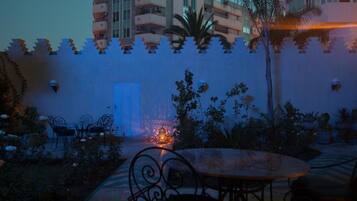 Café da manhã, almoço e jantar