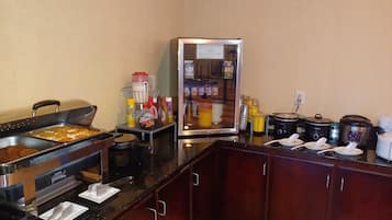 Petit déjeuner buffet compris tous les jours
