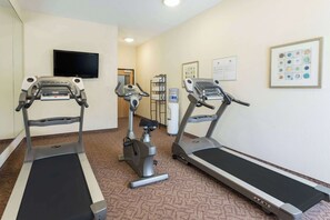 Fitness facility - Days Inn by Wyndham Semmes/Mobile (Mobile)