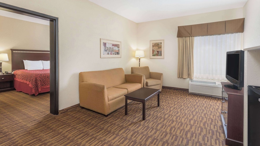 Days Inn by Wyndham Semmes/Mobile