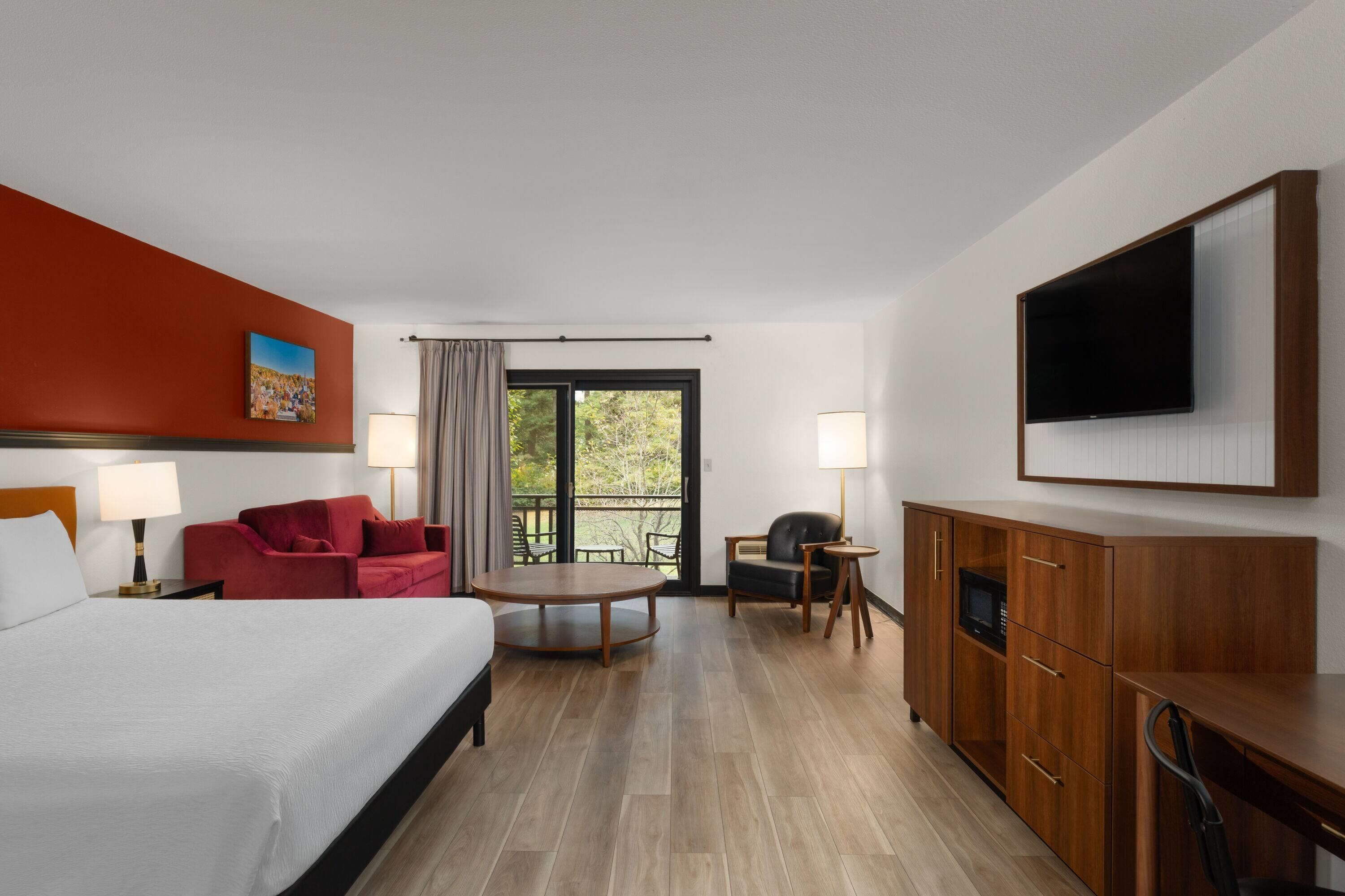 Chambre Deluxe, 1 très grand lit, non-fumeurs | Literie de qualité supérieure, bureau, rideaux occultants, Wi-Fi gratuit