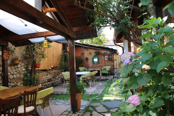 Área de parrillas y picnic