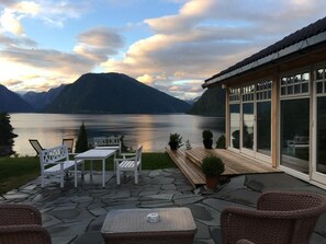 Der serveres morgenmad og aftensmad