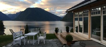Dragsvik Fjordhotel