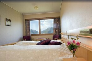 1 bedroom, premium bedding, individually decorated - Dragsvik Fjordhotel (Balestrand)