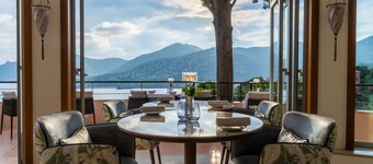 Tiara Yaktsa Côte d'Azur