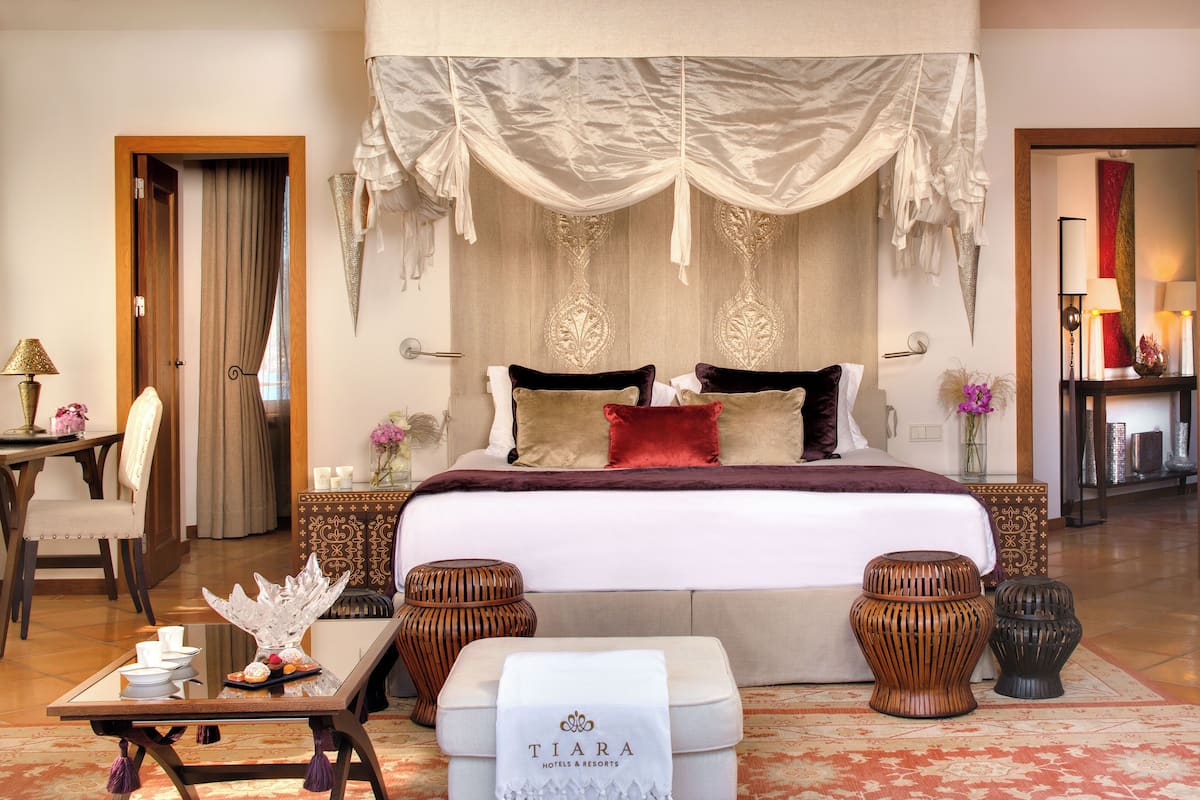 Ropa de cama de alta calidad y minibar