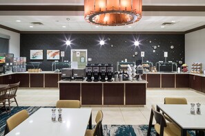 Tägliches inbegriffenes Frühstücksbuffet
