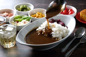 Daily buffet breakfast for a fee - Hotel Sunlife (Osaka)