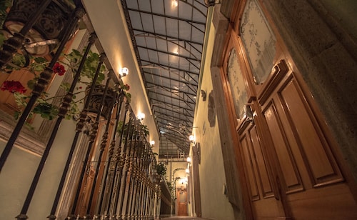 Puebla de Antaño Hotel