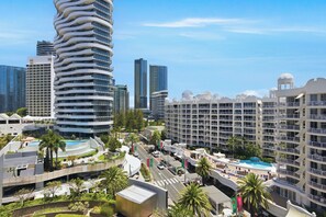 Superior-Apartment, 3 Schlafzimmer | Blick vom Balkon