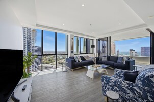 Decoración personalizada, muebles diferentes y escritorio 