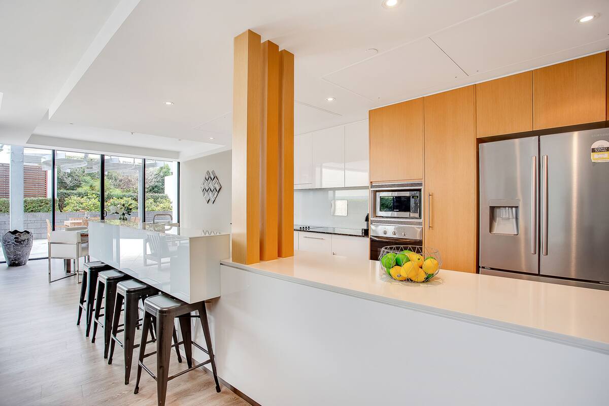 4 bedroom pool access 201  | private kitchen | full-sized fridge, microwave, oven, stovetop