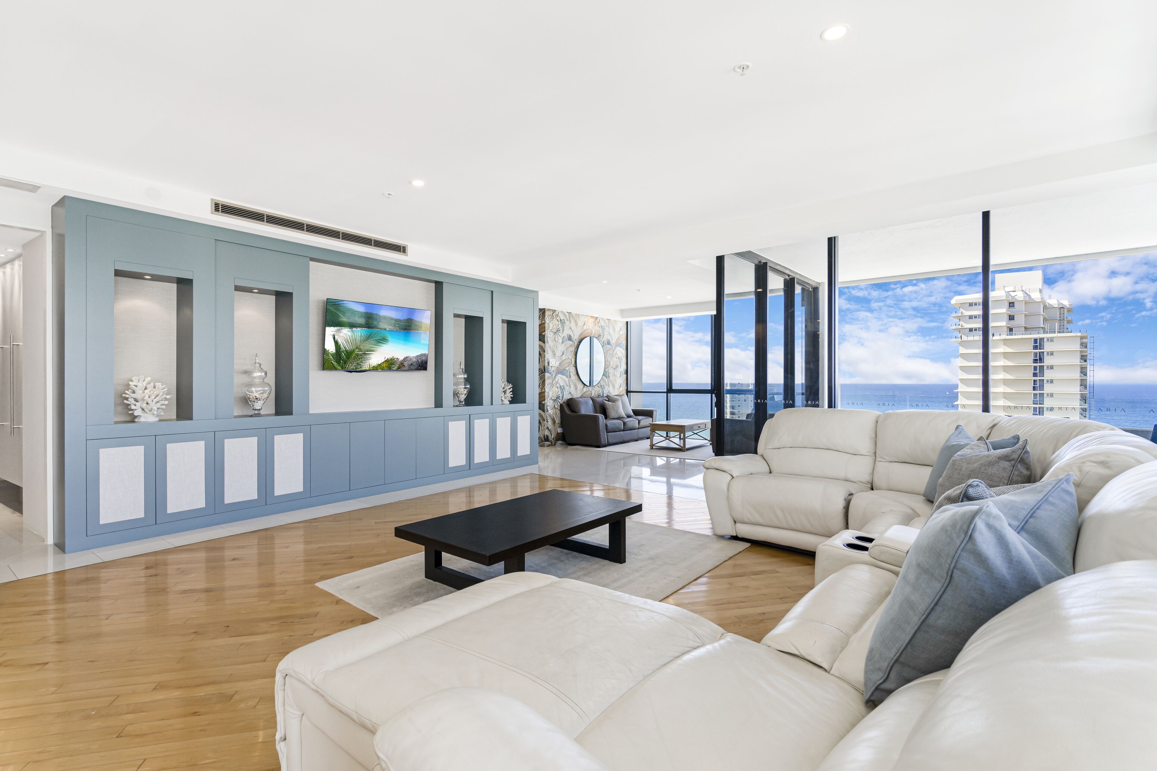 4 bedrooms, individually decorated, individually furnished, desk