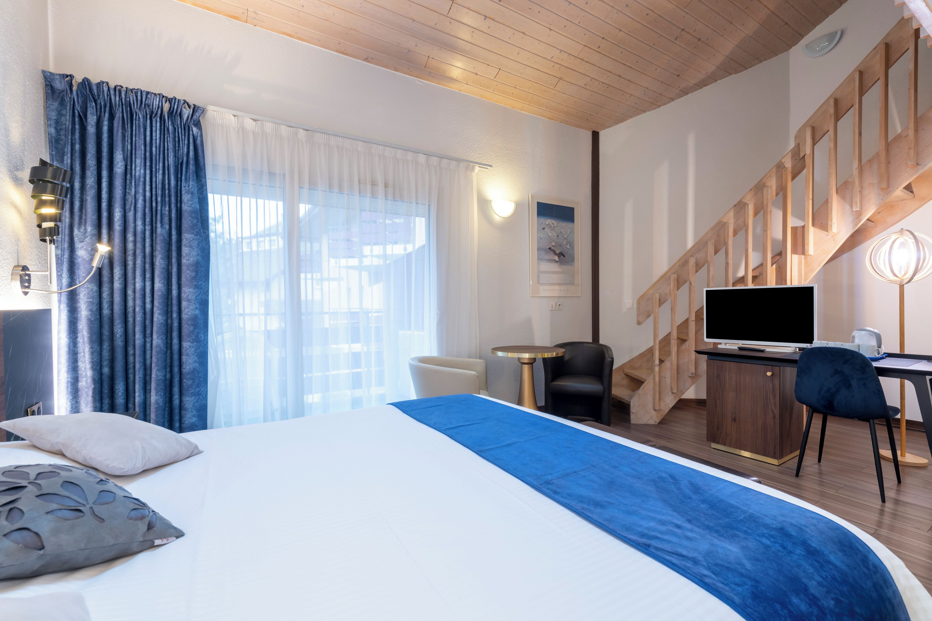 family quadruple room | premium bedding, minibar, in-room safe, individually furnished