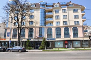 Framhlið gististaðar