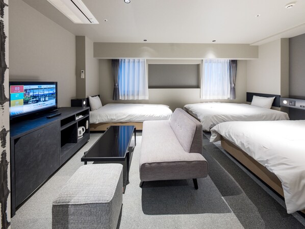 Premium Triple Room, Multiple Beds, Non-Smoking, with luggage storage service