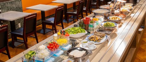 Daily buffet breakfast for a fee